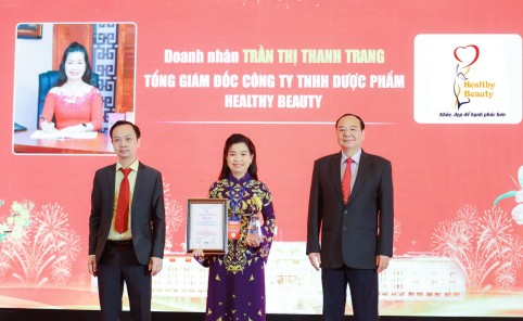 Dược sĩ - Doanh nhân Trần Thị Thanh Trang: Luôn mang trong mình chữ TÂM của nghề Y